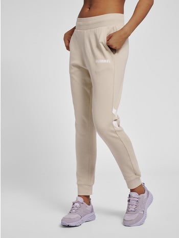 Legacy Woman Tapered Pants